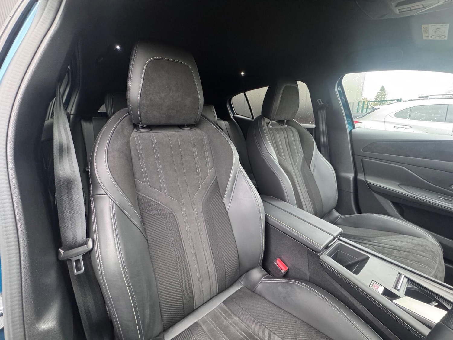 Used Peugeot 408 2023 for sale - 77388710: Photo 9