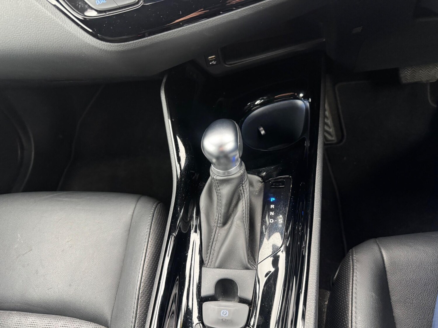 Used Toyota C-HR 2020 for sale - 77809922: Photo 8