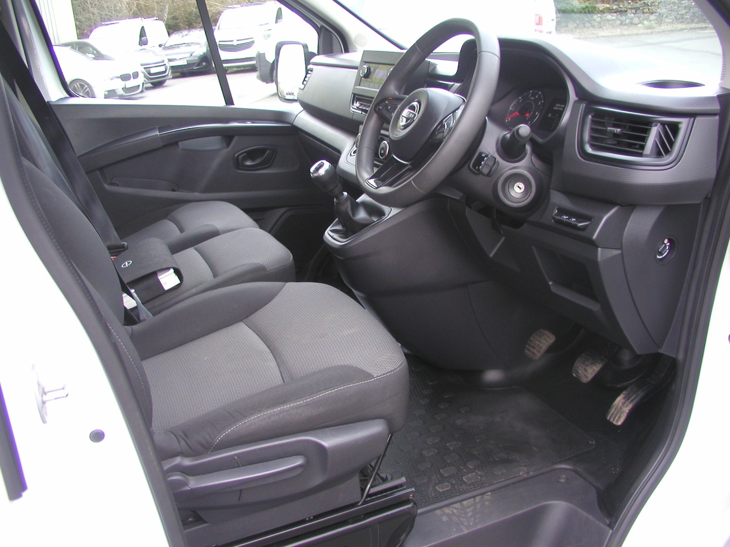 Used Nissan Primastar 2023 for sale - 77833596: Photo 4