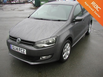 Used Volkswagen Polo 2014 for sale - 76452406: Photo