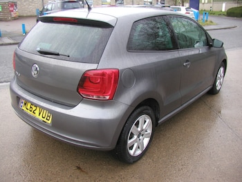 Used Volkswagen Polo 2012 for sale - 77641624: Photo