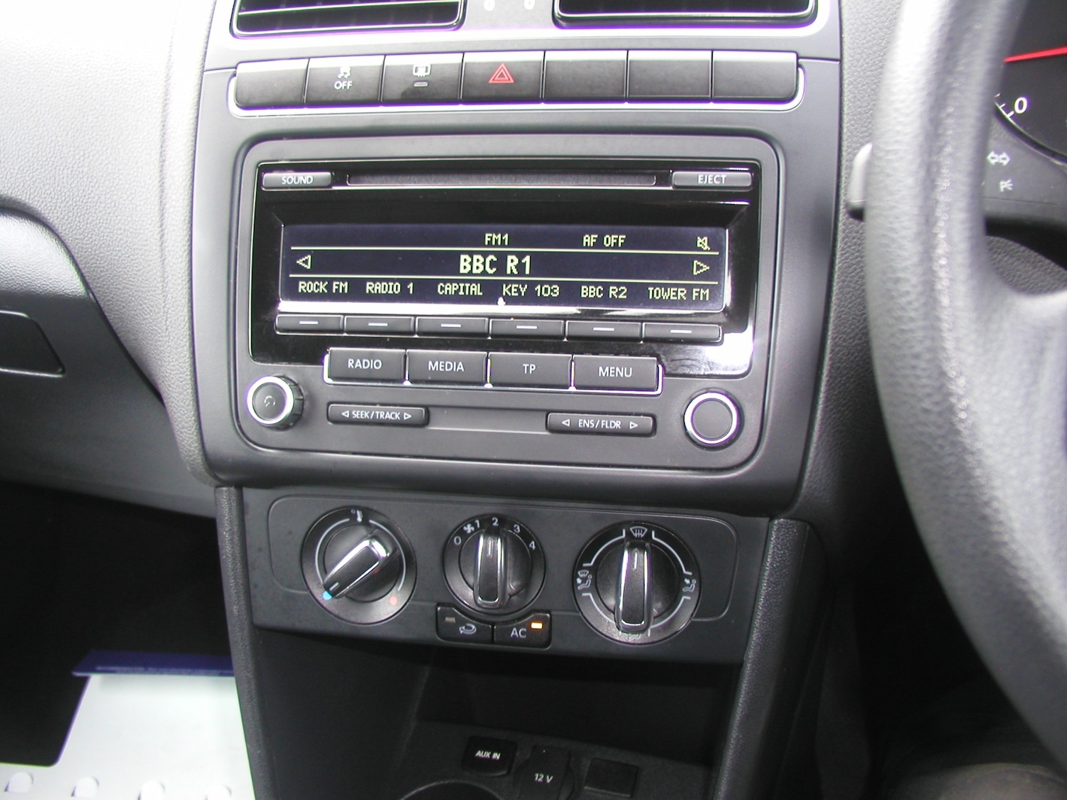 Used Volkswagen Polo 2012 for sale - 77641624: Photo 4