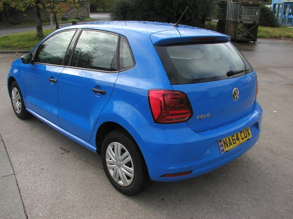 Used Volkswagen Polo 2015 for sale - 76130458: Photo 4