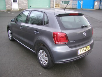 Used Volkswagen Polo 2011 for sale - 77149725: Photo