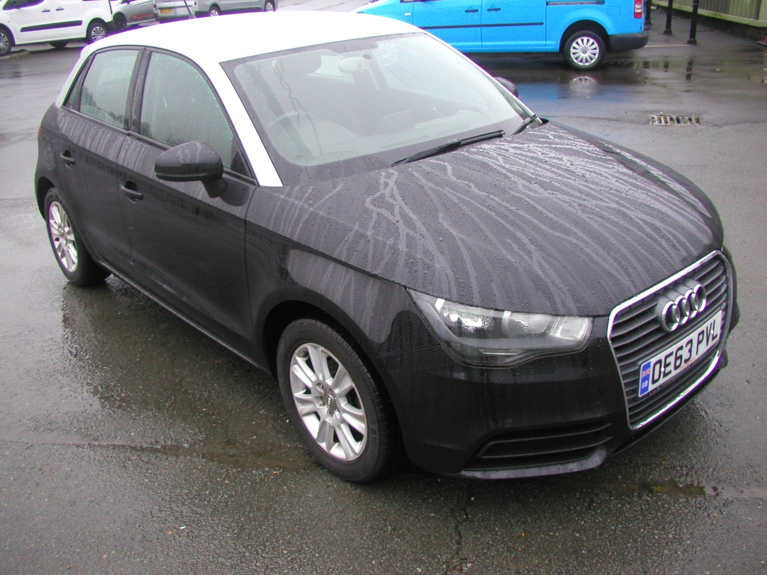 Used Audi A1 2014 for sale - 76430637: Photo 2