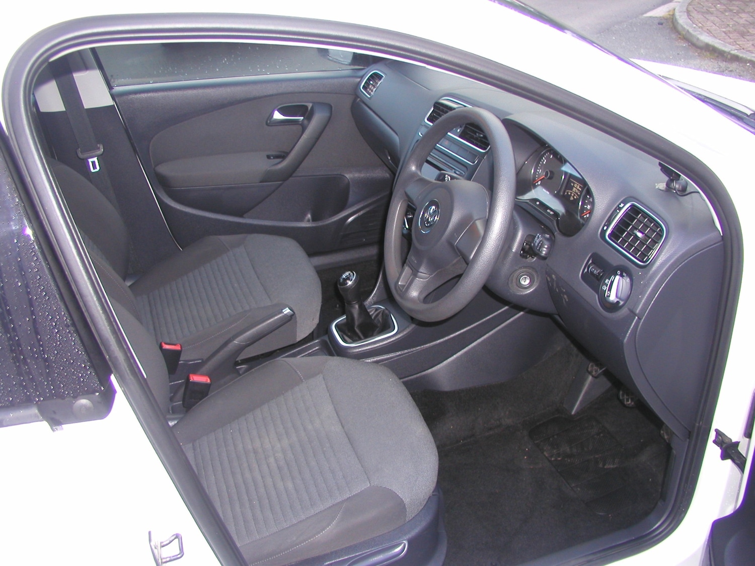 Used Volkswagen Polo 2013 for sale - 76205565: Photo 6