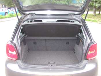 Used Volkswagen Polo 2010 for sale - 75342077: Photo