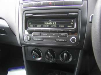 Used Volkswagen Polo 2012 for sale - 74872928: Photo