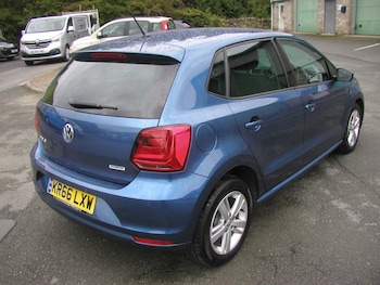 Used Volkswagen Polo 2016 for sale - 76114406: Photo 3