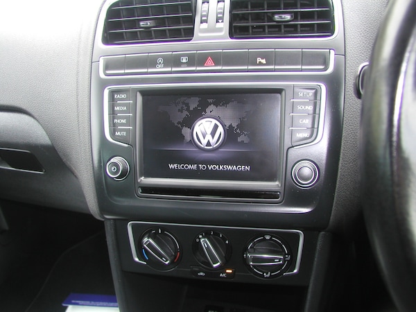 Used Volkswagen Polo 2016 for sale - 76114406: Photo 8