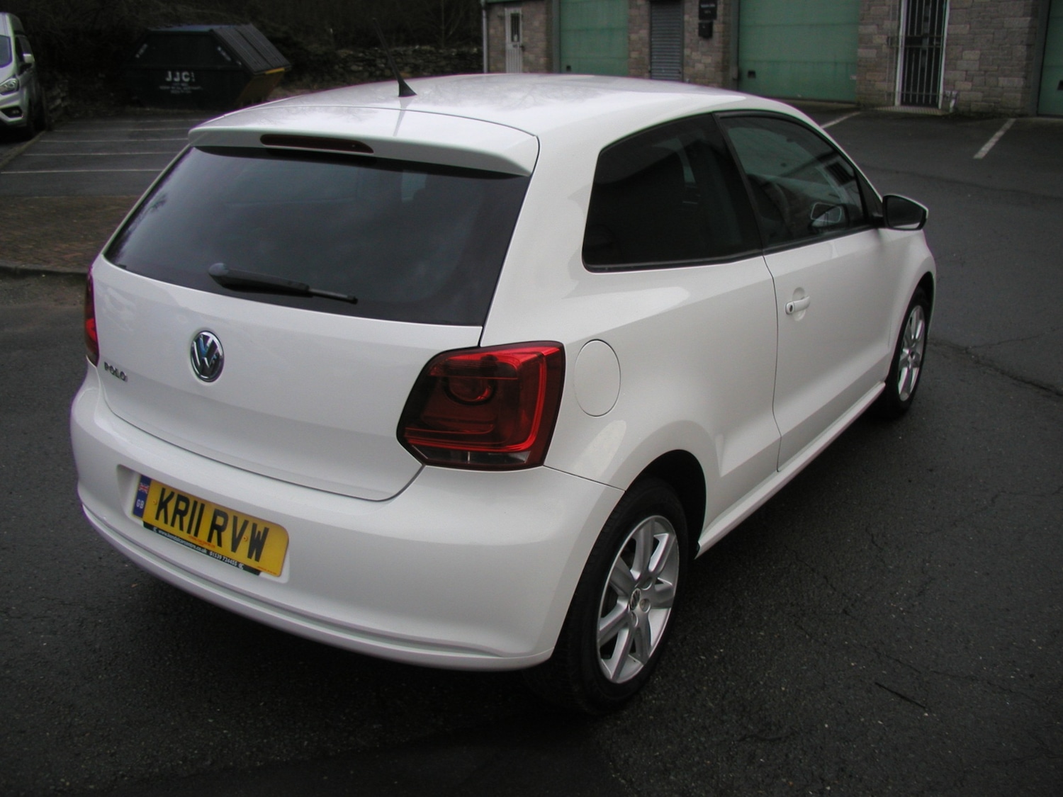 Used Volkswagen Polo 2011 for sale - 77340305: Photo 4