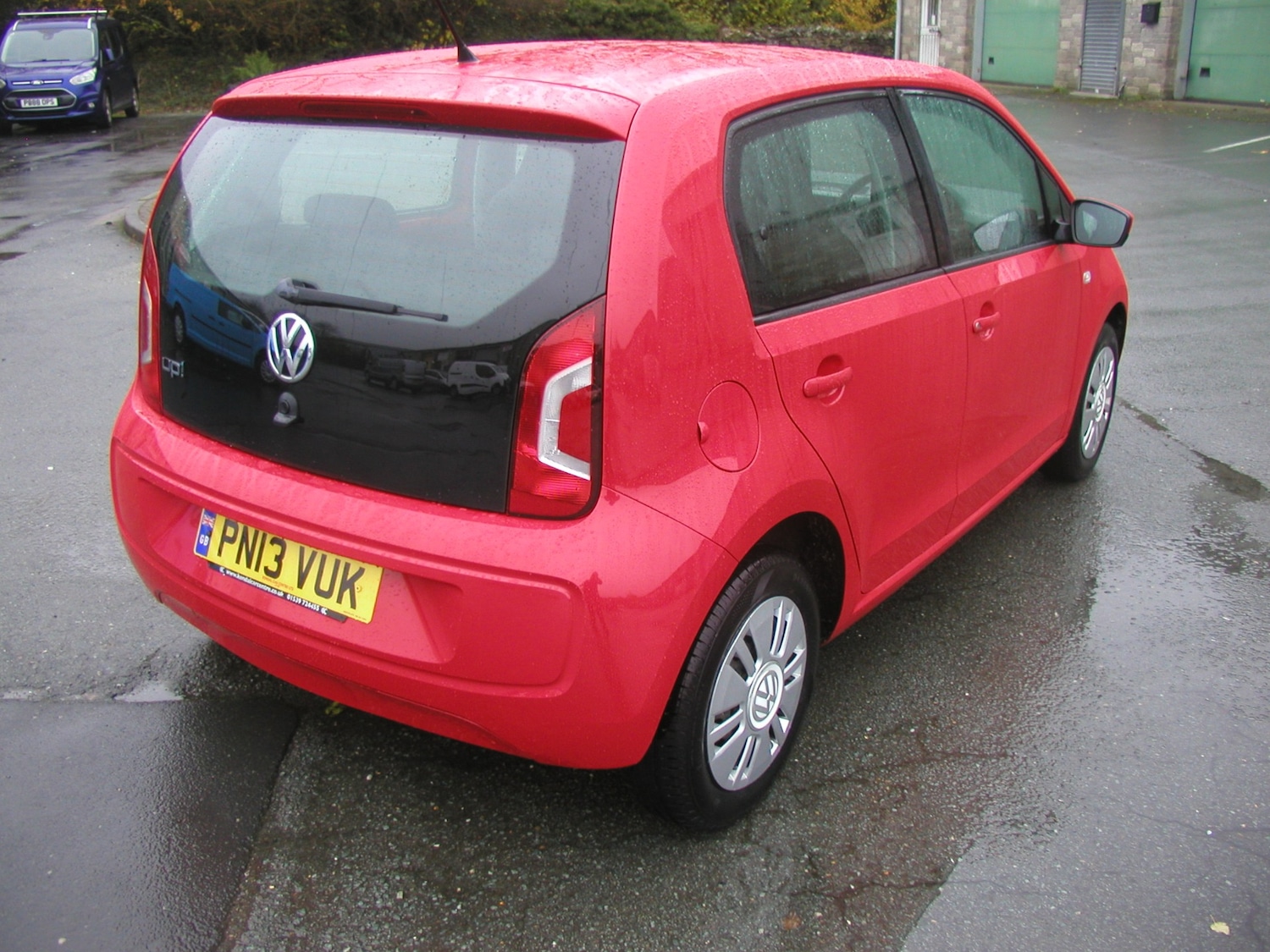 Used Volkswagen up! 2013 for sale - 76430634: Photo 3