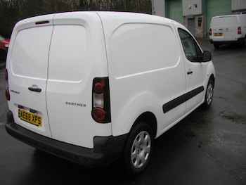 Used Peugeot Partner 2018 for sale - 76807802: Photo