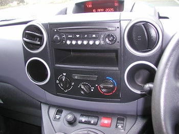 Used Peugeot Partner 2015 for sale - 78255007: Photo