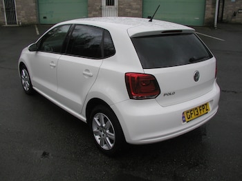 Used Volkswagen Polo 2013 for sale - 76476031: Photo