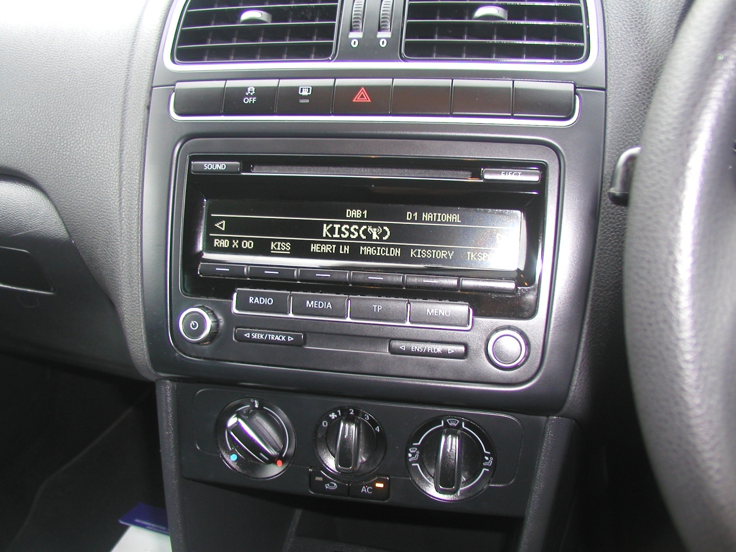 Used Volkswagen Polo 2013 for sale - 76476031: Photo 8