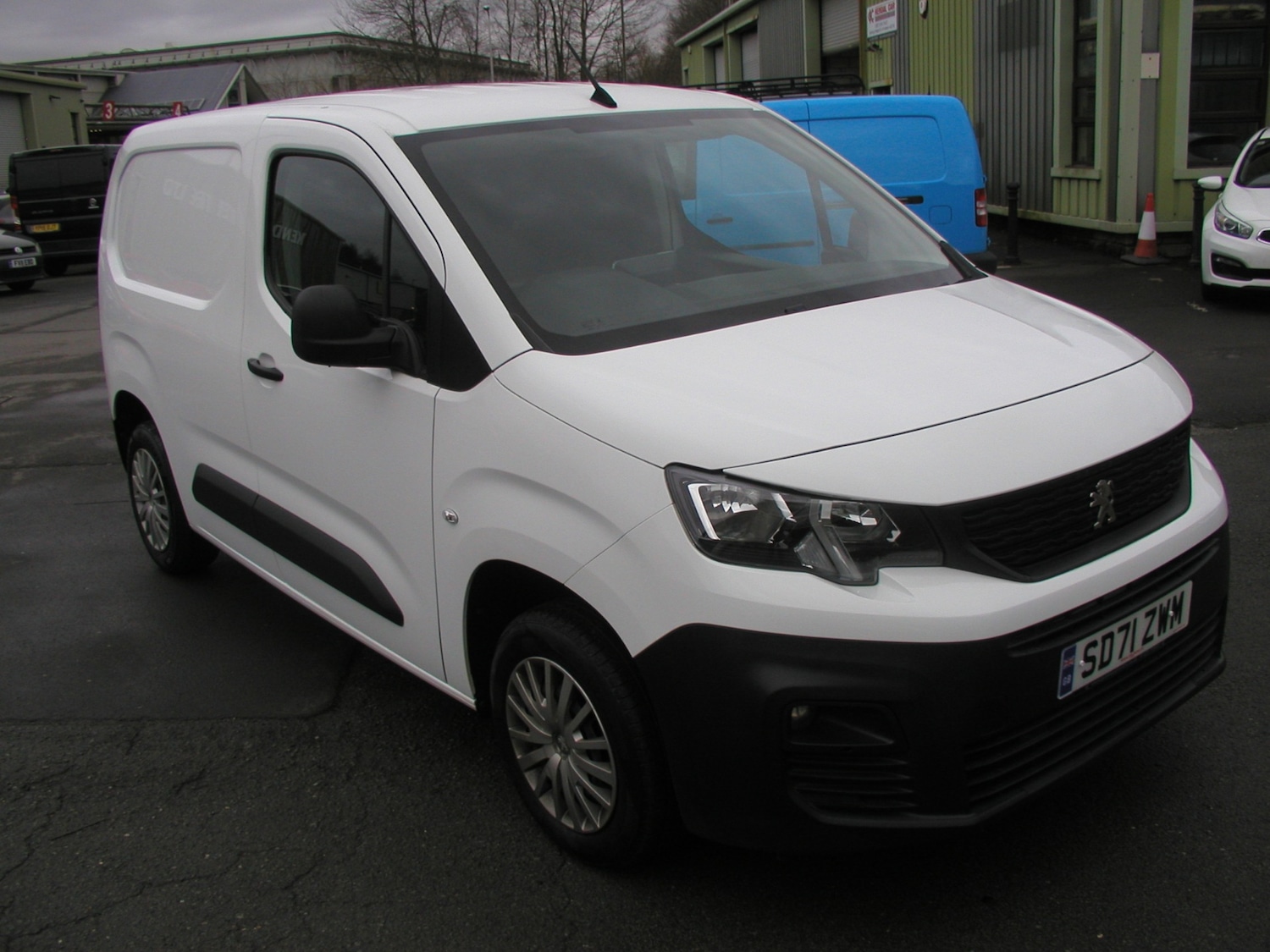 Used Peugeot Partner 2021 for sale - 77196728: Photo 2