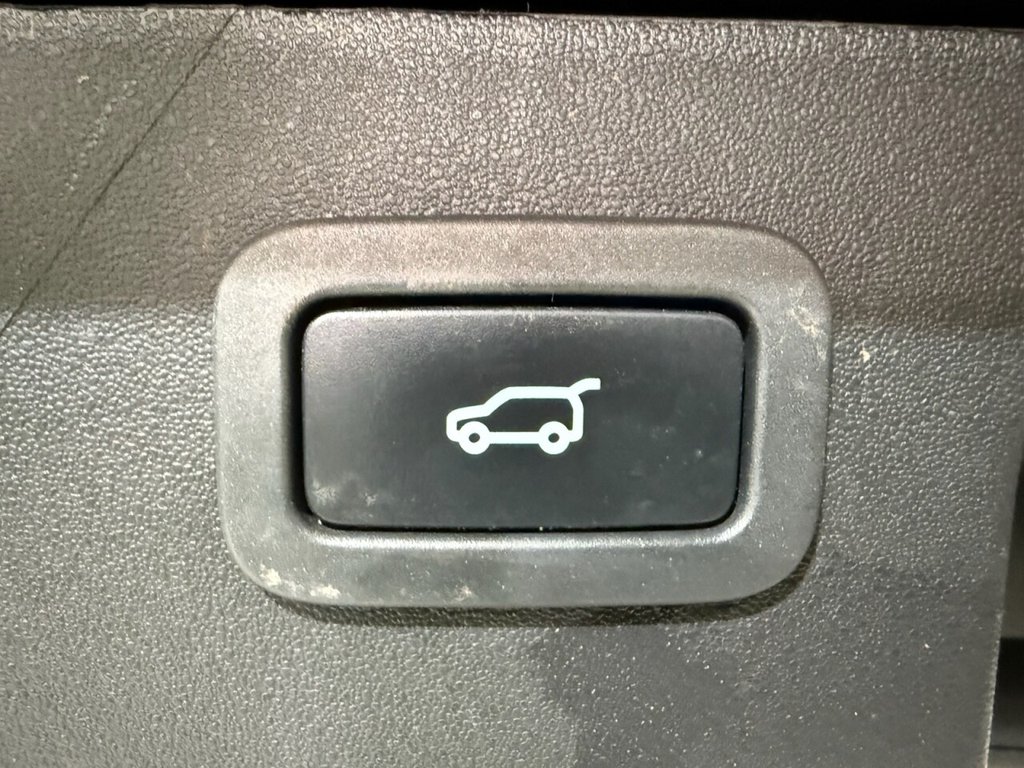 Used Land Rover Discovery Sport 2018 for sale - 78134518: Photo 33