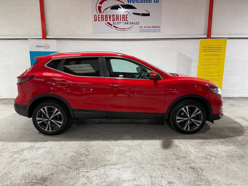 Used Nissan Qashqai 2017 for sale - 76934709: Photo 3