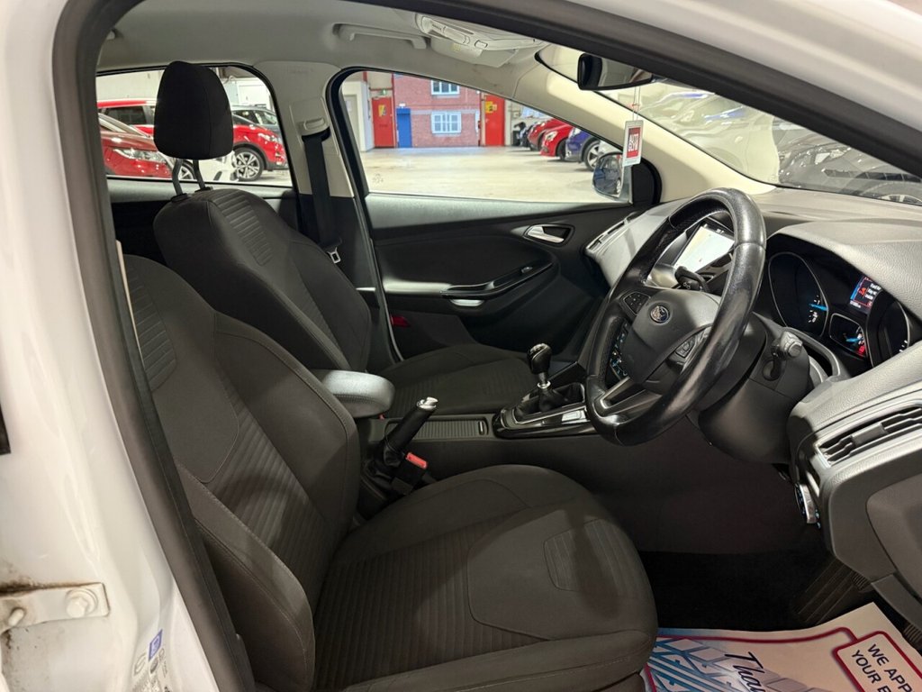 Used Ford Focus 2017 for sale - 77020428: Photo 8