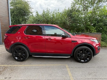 Used Land Rover Discovery Sport 2016 for sale - 78819396: Photo
