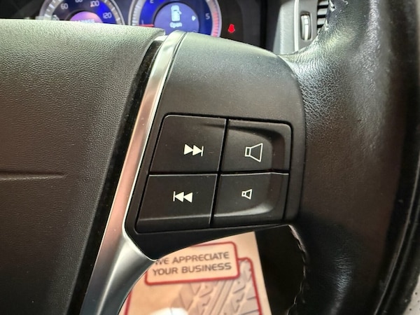 Used Volvo V60 2012 for sale - 75653856: Photo 21