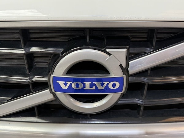 Used Volvo V60 2012 for sale - 75653856: Photo 22