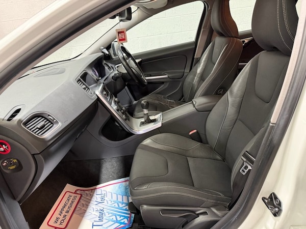 Used Volvo V60 2012 for sale - 75653856: Photo 24
