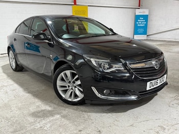 Vauxhall - Insignia