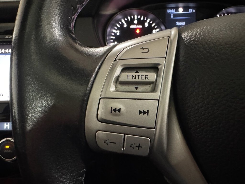 Used Nissan Qashqai 2017 for sale - 76527176: Photo 11