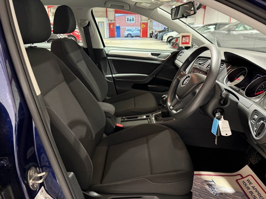 Used Volkswagen Golf 2017 for sale - 77394403: Photo 8