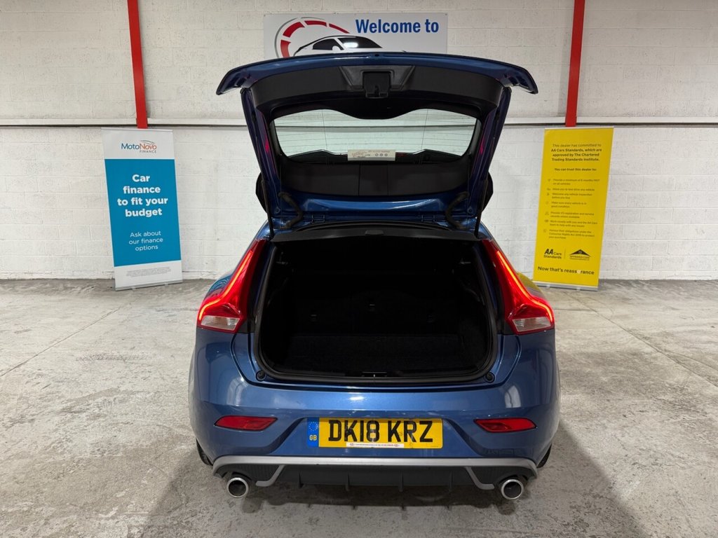 Used Volvo V40 2018 for sale - 76356842: Photo 25