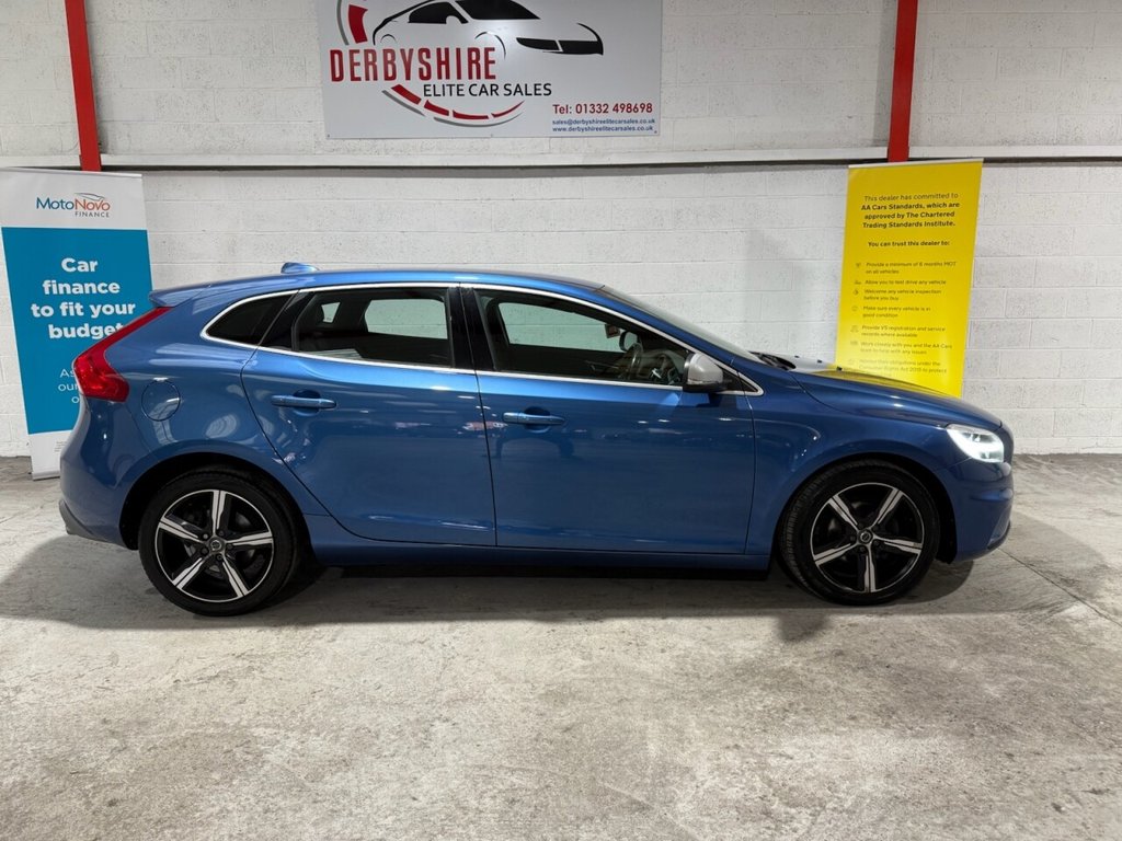 Used Volvo V40 2018 for sale - 76356842: Photo 3