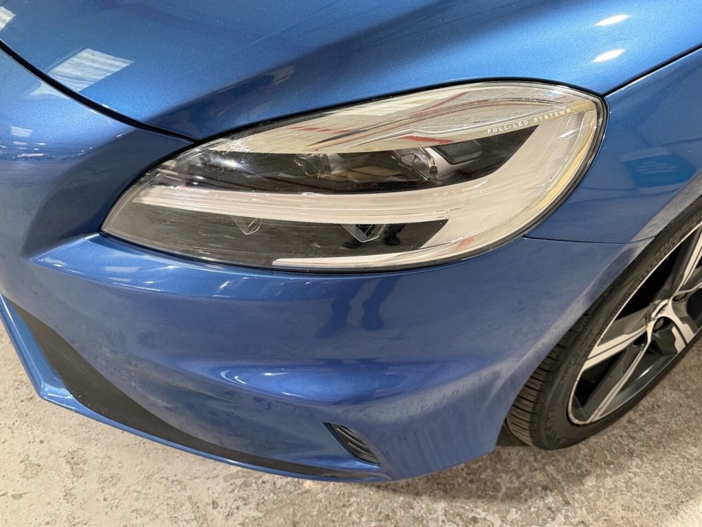Used Volvo V40 2018 for sale - 76356842: Photo 36