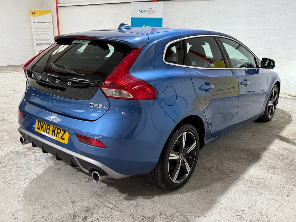 Used Volvo V40 2018 for sale - 76356842: Photo 6