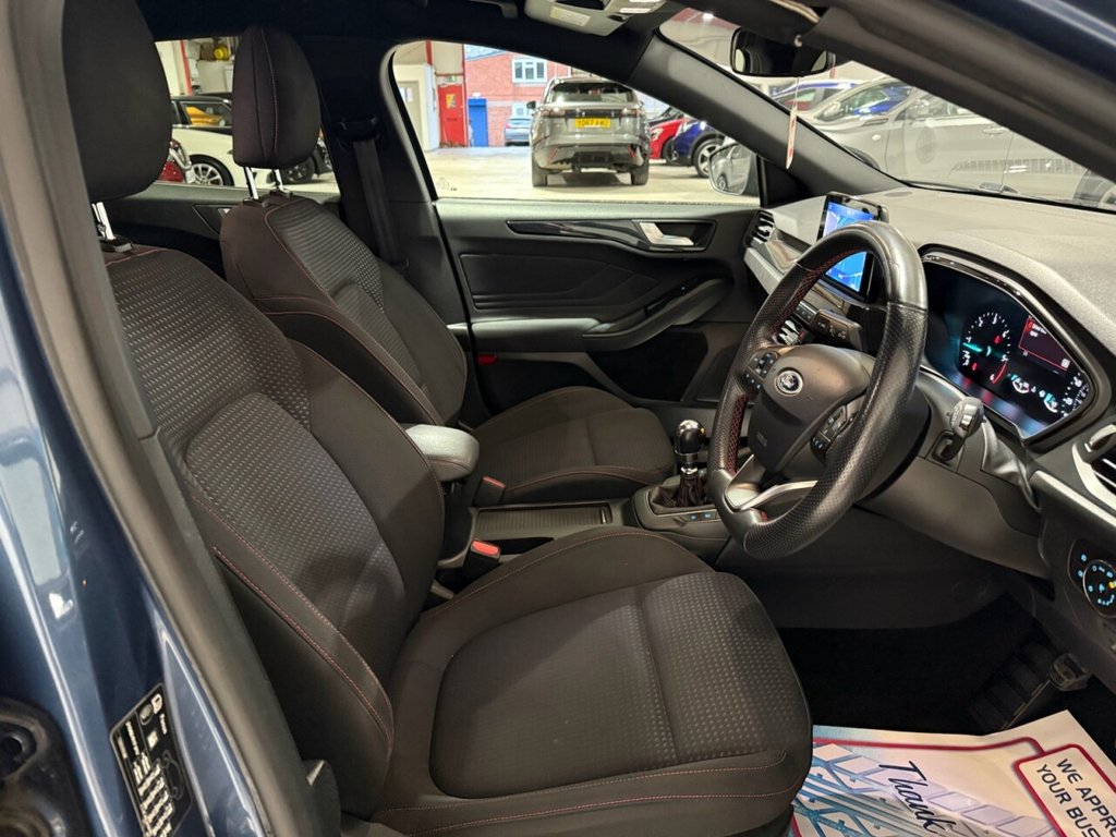 Used Ford Focus 2019 for sale - 76923917: Photo 8