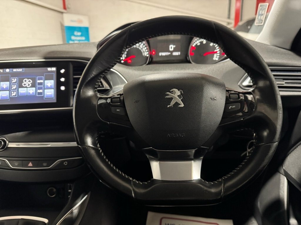 Used Peugeot 308 2015 for sale - 76867387: Photo 10