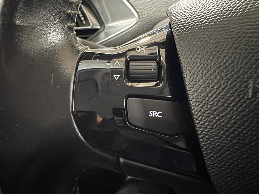 Used Peugeot 308 2015 for sale - 76867387: Photo 11