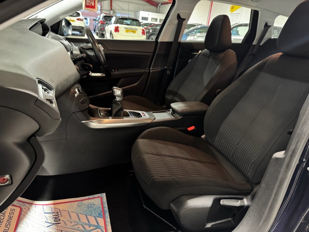 Used Peugeot 308 2015 for sale - 76867387: Photo 19