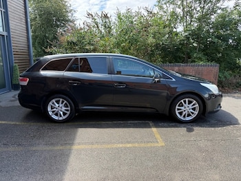 Used Toyota Avensis 2011 for sale - 79322907: Photo