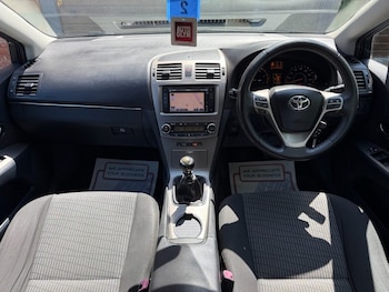 Used Toyota Avensis 2011 for sale - 79322907: Photo