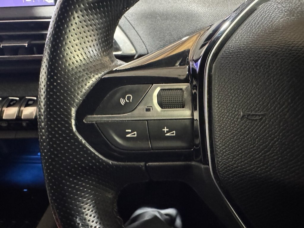 Used Peugeot 3008 2018 for sale - 77952357: Photo 12