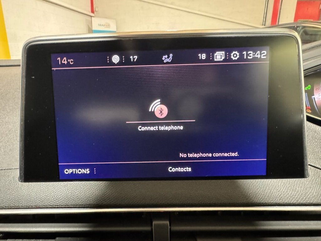 Used Peugeot 3008 2018 for sale - 77952357: Photo 17