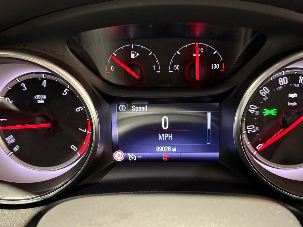 Used Vauxhall Insignia 2017 for sale - 76605193: Photo 10