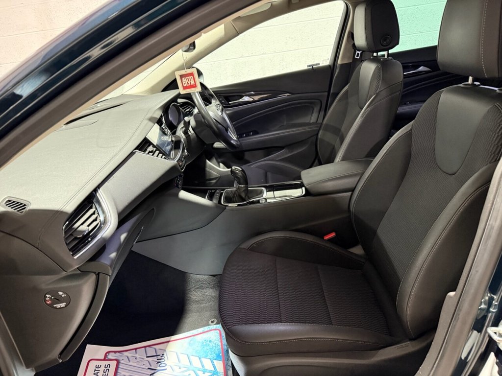 Used Vauxhall Insignia 2017 for sale - 76605193: Photo 19