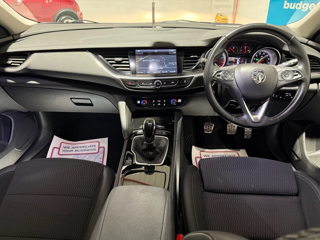 Used Vauxhall Insignia 2017 for sale - 76605193: Photo 4