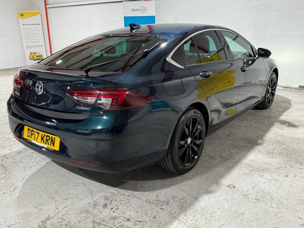 Used Vauxhall Insignia 2017 for sale - 76605193: Photo 6