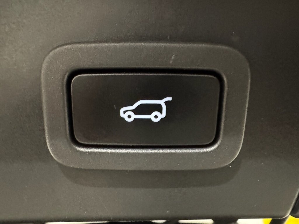 Used Land Rover Range Rover Velar 2017 for sale - 76632251: Photo 26