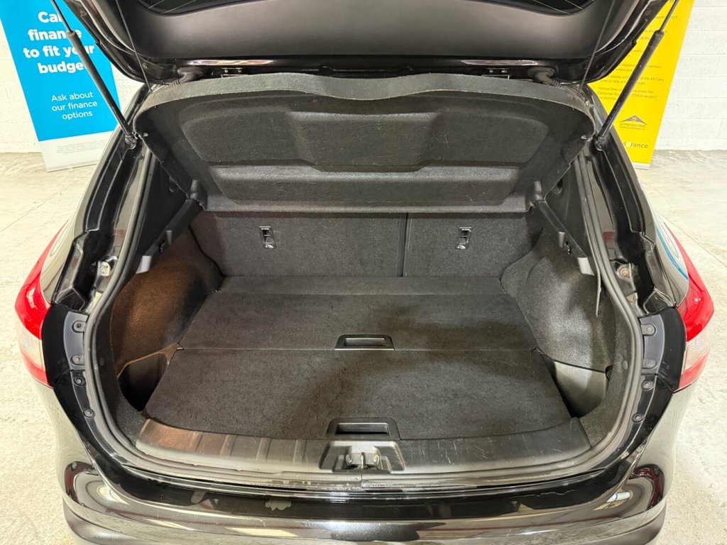 Used Nissan Qashqai 2014 for sale - 76655476: Photo 28