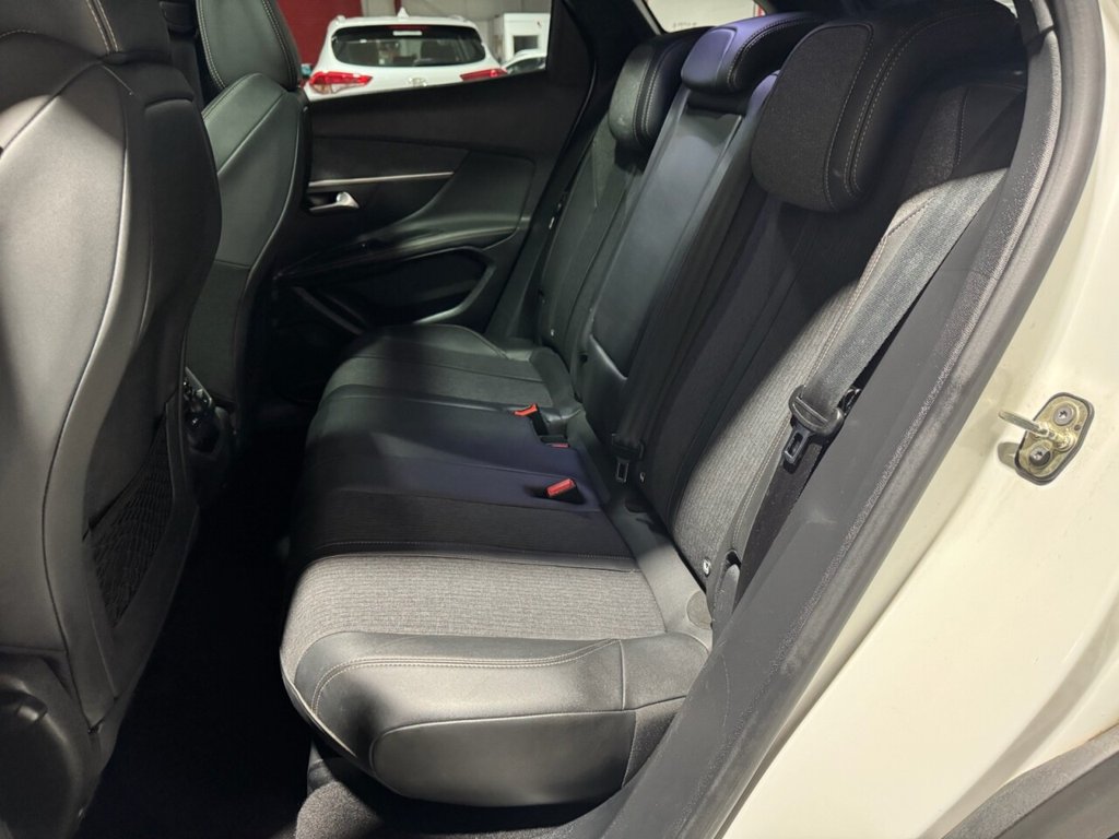 Used Peugeot 3008 2018 for sale - 76724241: Photo 32